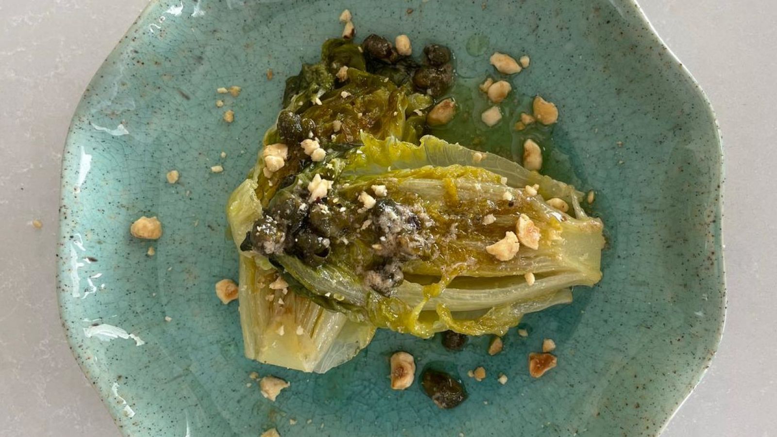 Receta de cogollos de lechuga a la meuniere de Lluis