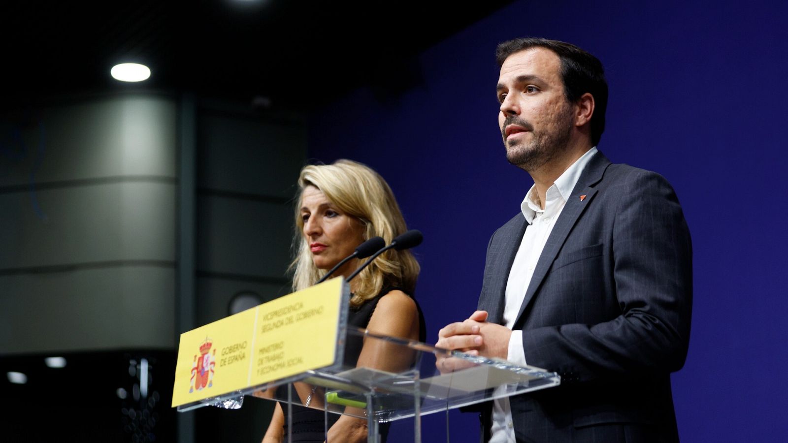 Alberto Garzón y Yolanda Díaz, en una rueda de prensa