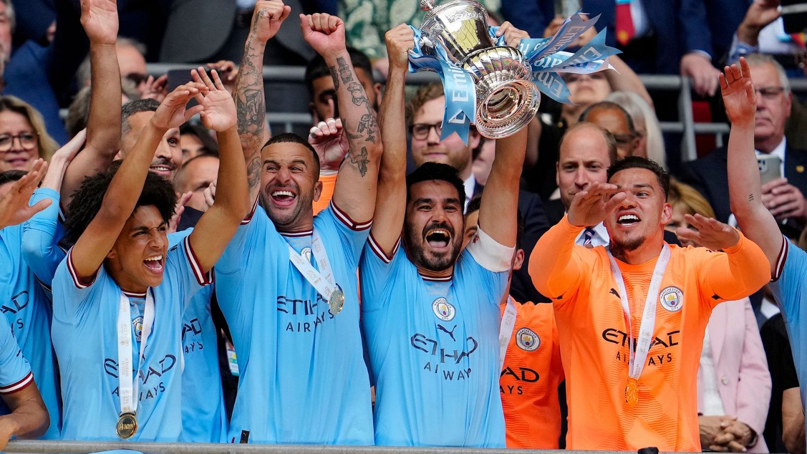 El Manchester City gana la FA Cup ante el United y se queda a un paso del triplete