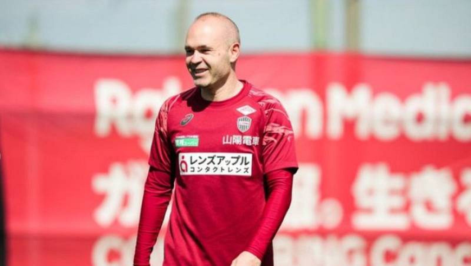 Andrés Iniesta con el Vissel Kobe