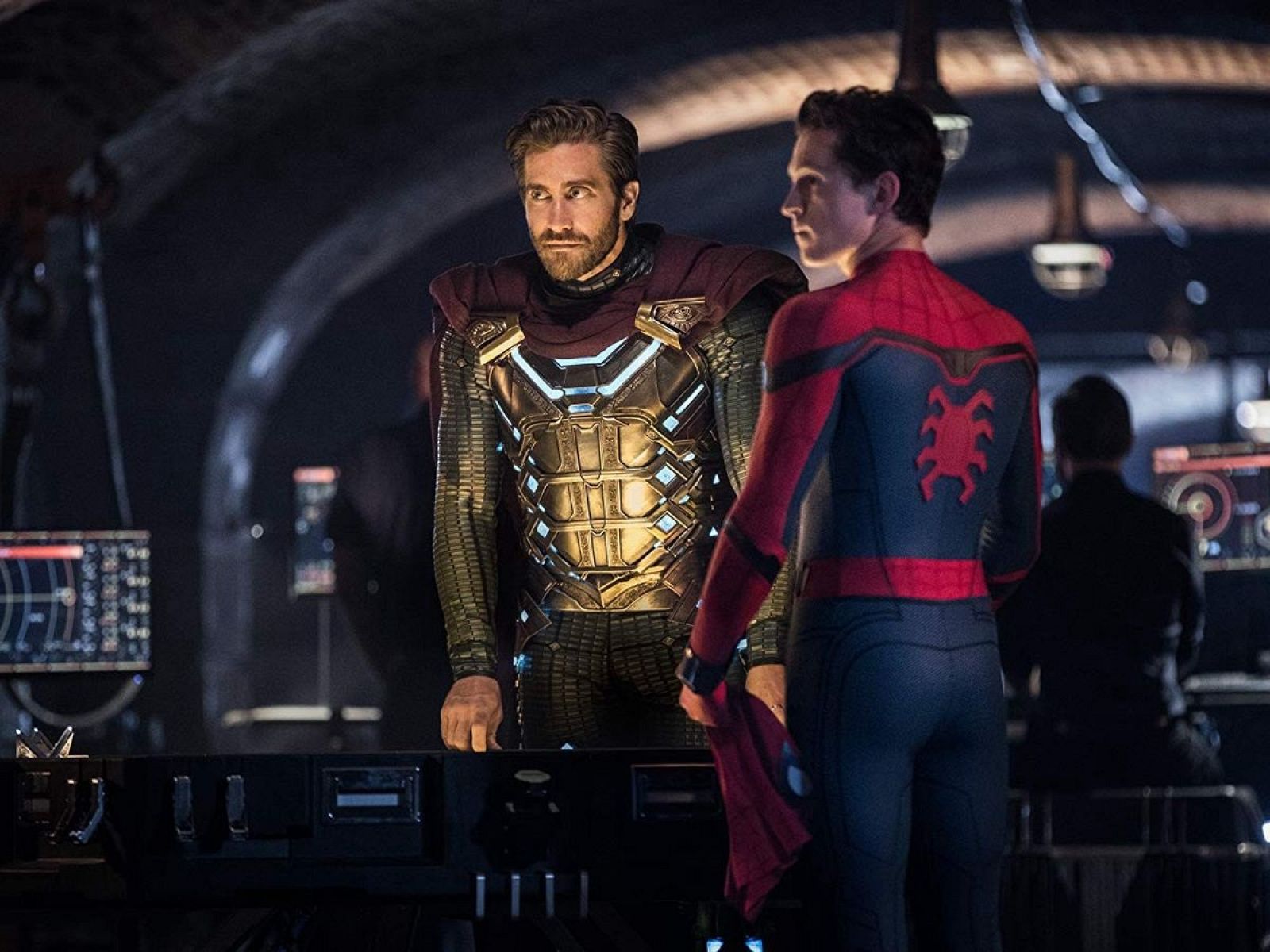 Mysterio pasa de enemigo a amigo en 'Spider-Man, lejos de casa'