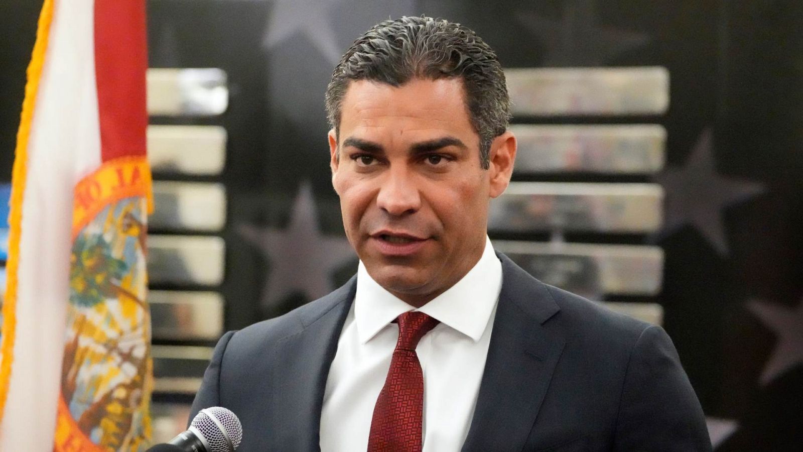 El alcalde de Miami, Francis Suárez, candidato a las primarias republicanas de EE.UU.