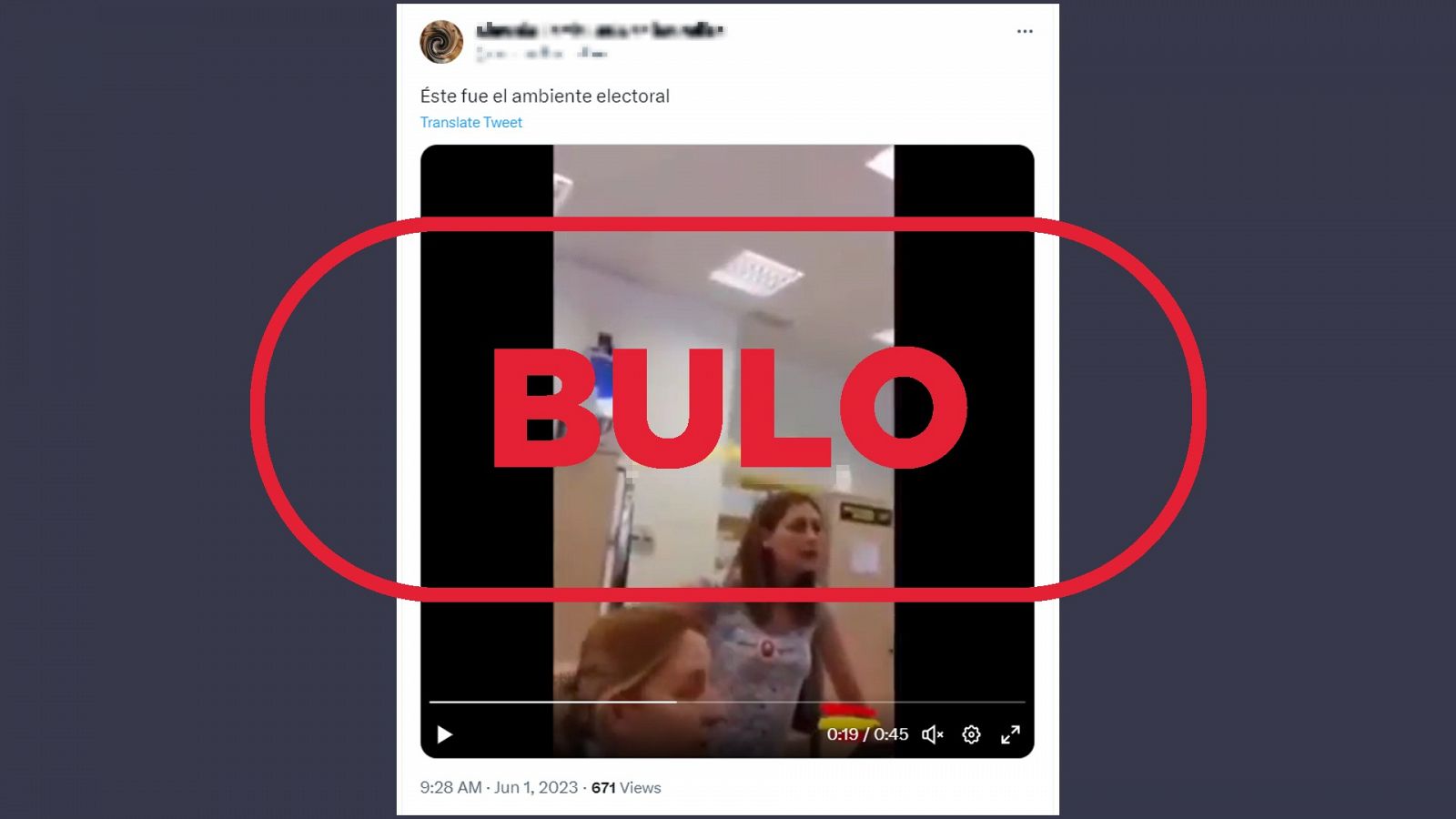 Mensaje que difunde como si fuera actual el vídeo antiguo de un altercado en una oficina de Correos, con el sello bulo en rojo de VerificaRTVE