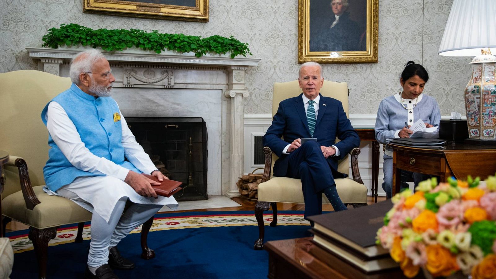 Imagen de la reunión del presidente de Estados Unidos, Joe Biden, y el primer ministro indio, Narendra Modi (i), en la Casa Blanca el jueves 22 de junio de 2023.