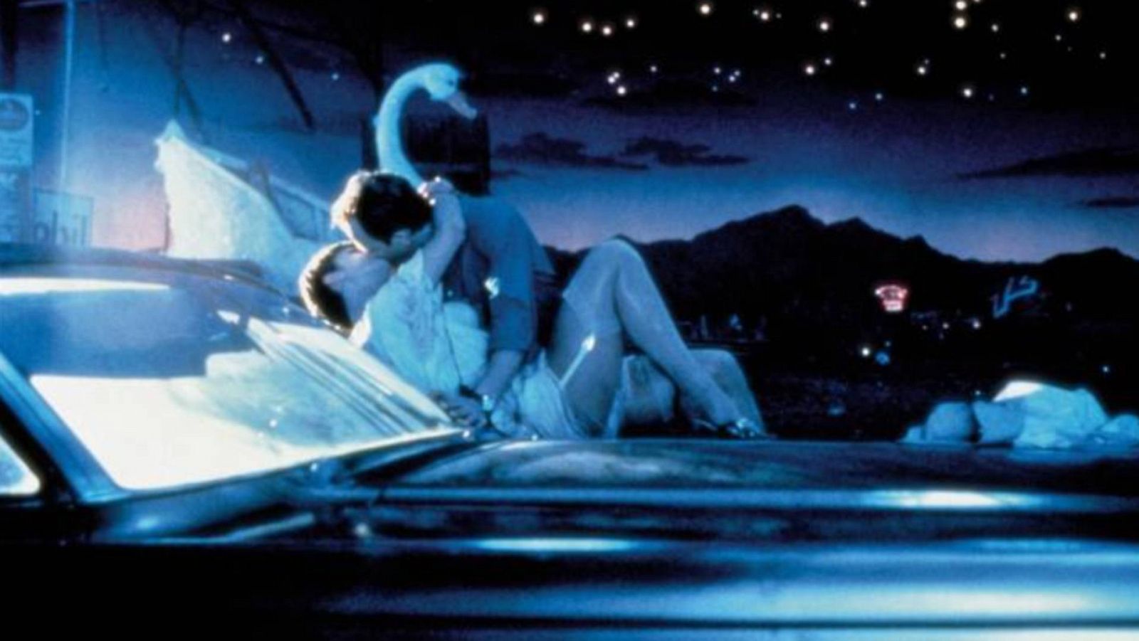 Imagen del beso entre Frederic Forrest y Nastassja Kinski en el musical 'Corazonada' (1982) dirigida por Francis Ford Coppola.