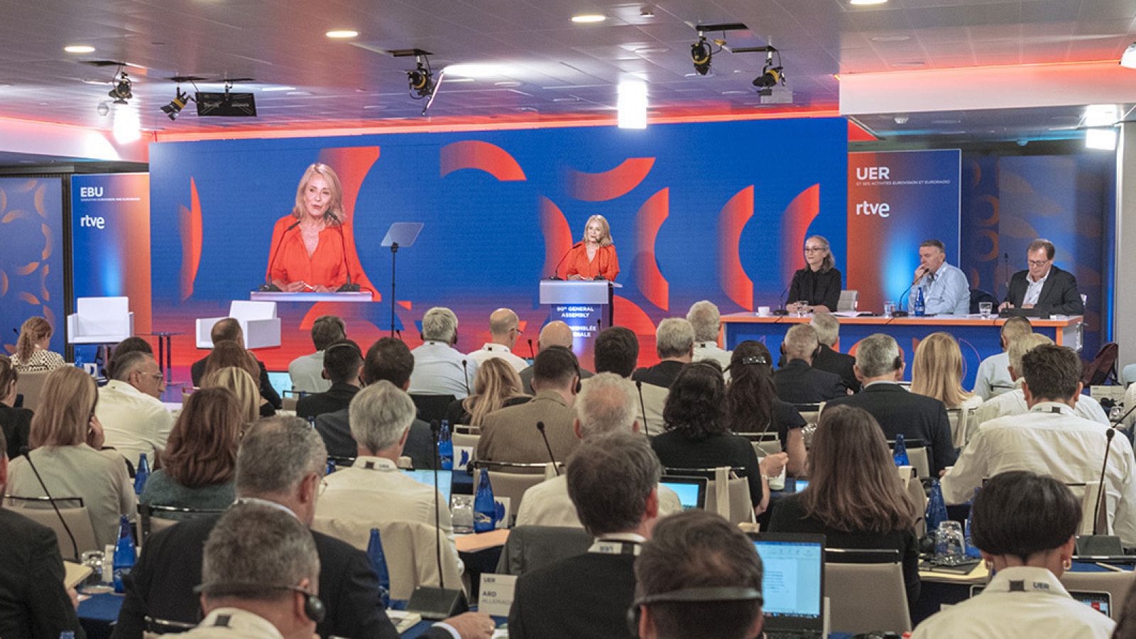 Durante la 90ª Asamblea General de la UER