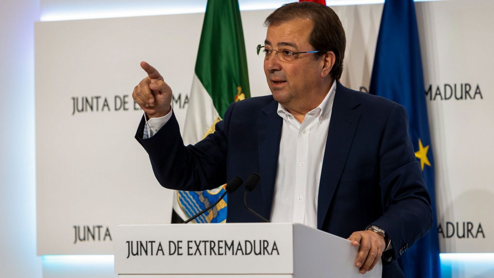 El presidente en funciones de la Junta de Extremadura, Guillermo Fernández Vara