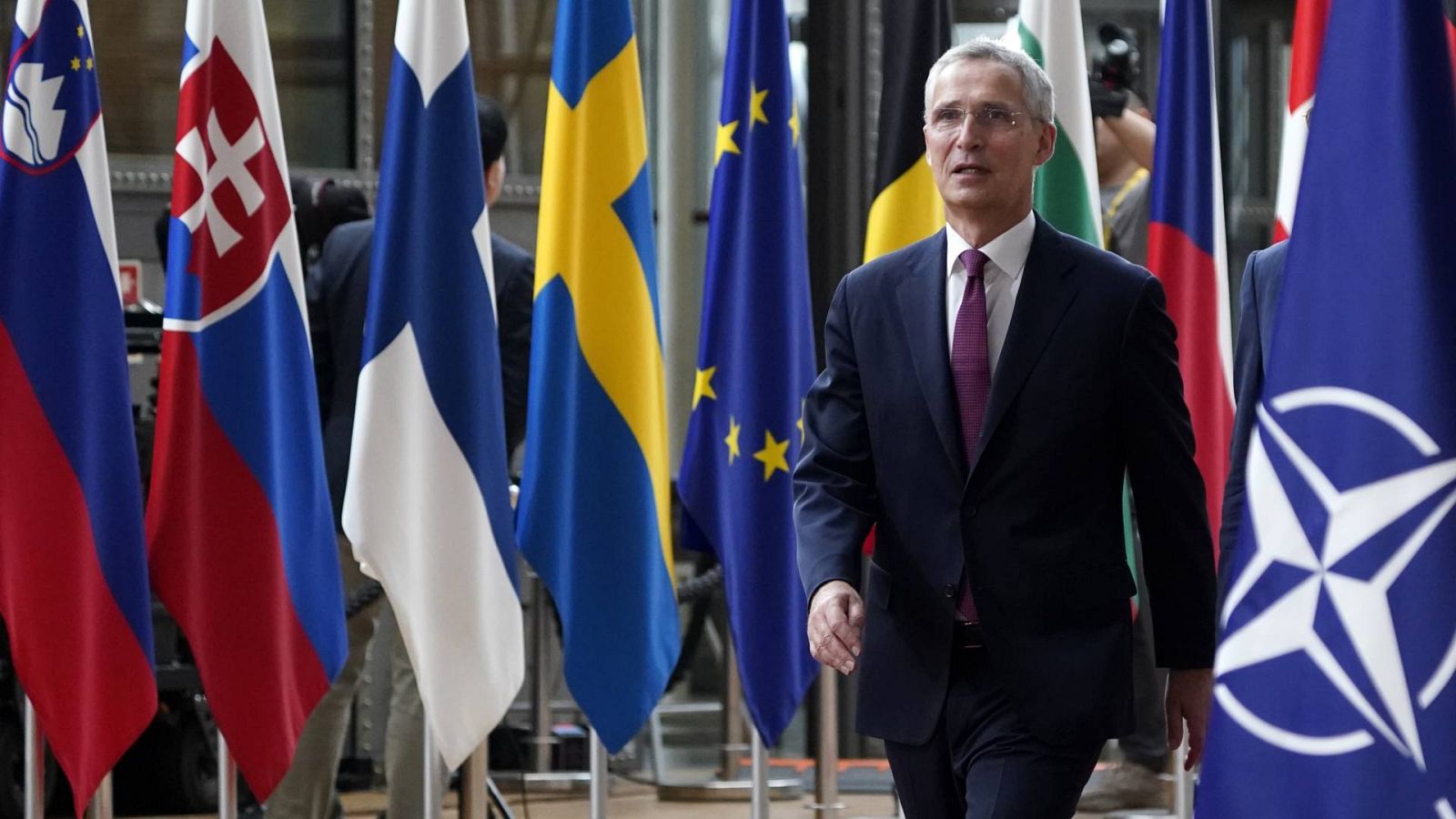 La OTAN prorroga un año el mandato de Jens Stoltenberg como secretario general de la Alianza