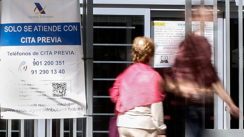 Hacienda recibe 22,8 millones de declaraciones de la renta, un 3,9% más que el año anterior