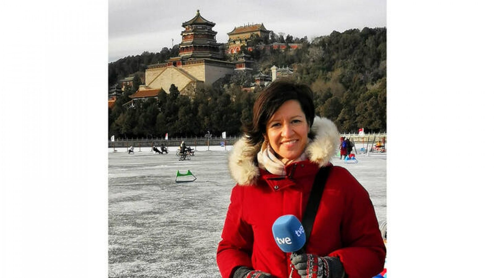 Yolanda lvarez Maza, corresponsal de RNE en Pekn