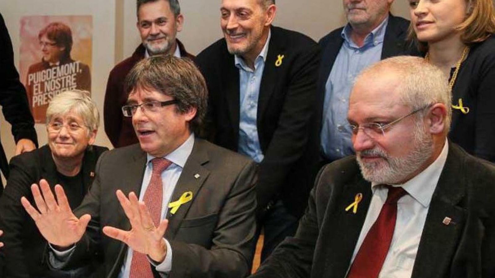 L'expresident Carles Puigdemont amb Clara Ponsatí i Lluís Puig a Brusel·les