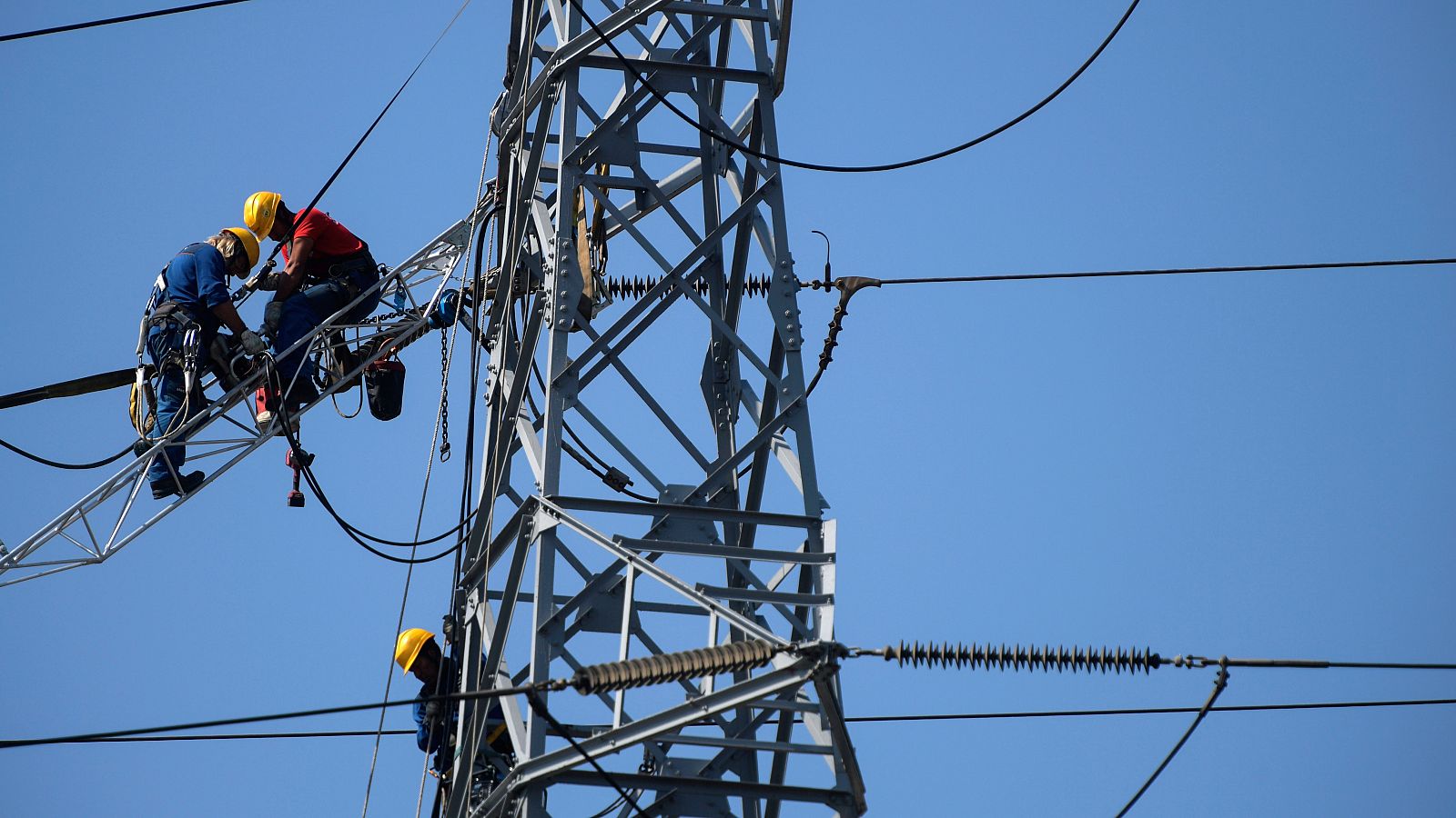 La demanda eléctrica marca máximos de agosto en plena cuarta ola de calor