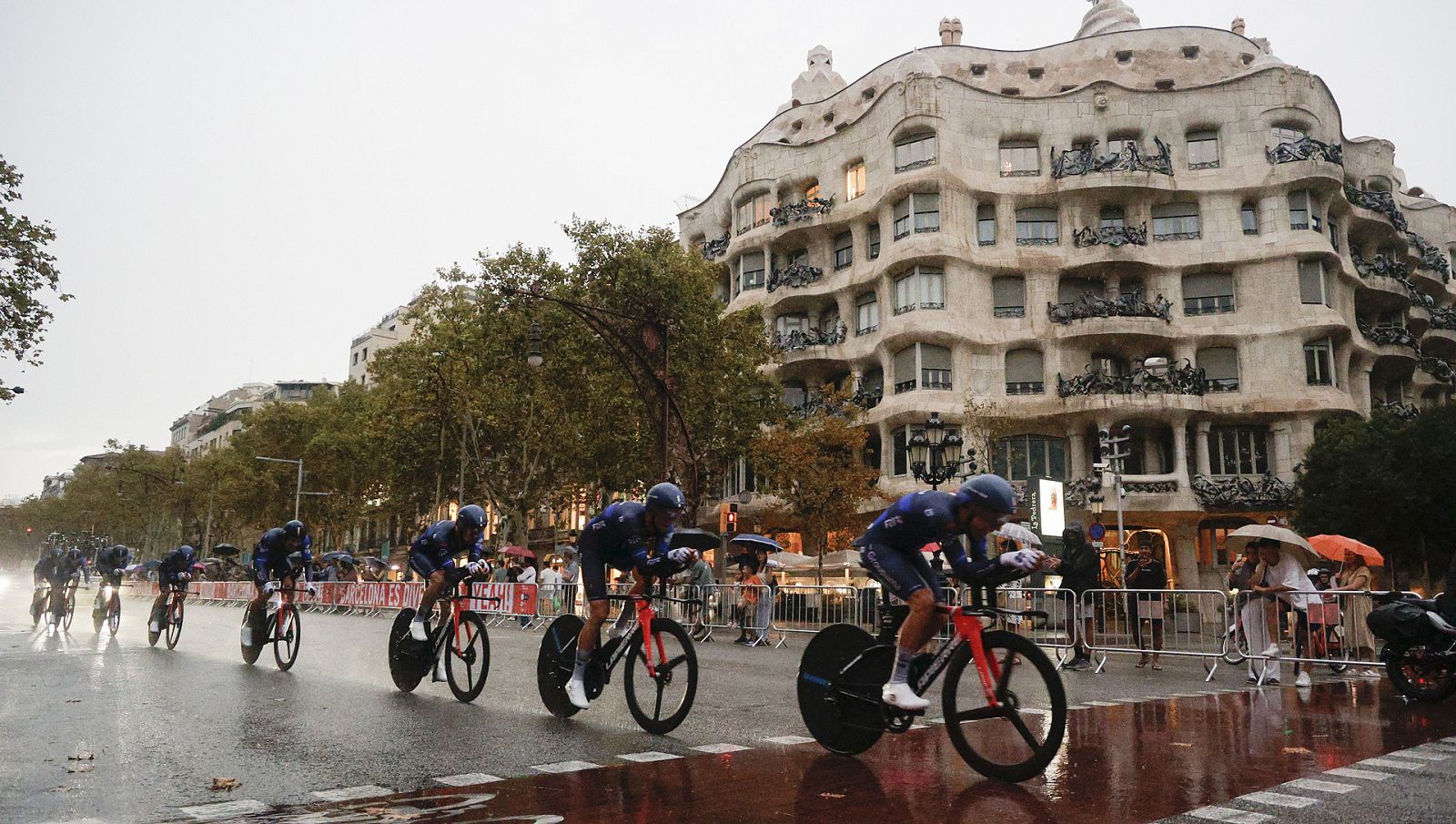 Imagen de la primera etapa de la Vuelta ciclista a España 2023.