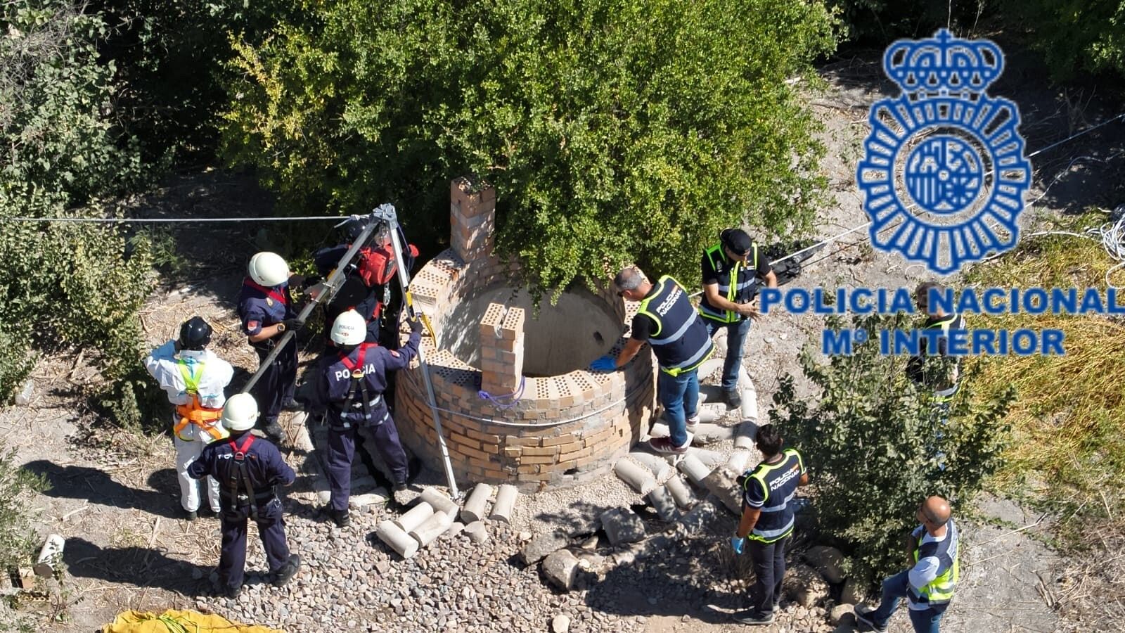 El pozo donde ha sido localizado el cuerpo de la mujer