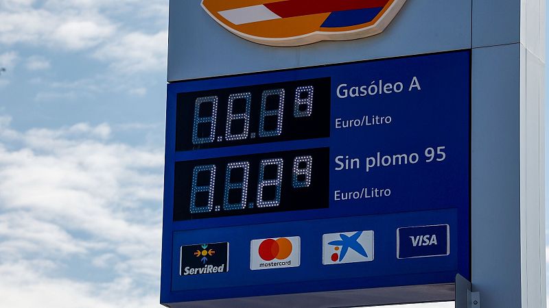 Los carburantes acumulan una subida de hasta el 12% y la gasolina toca máximos para una operación retorno