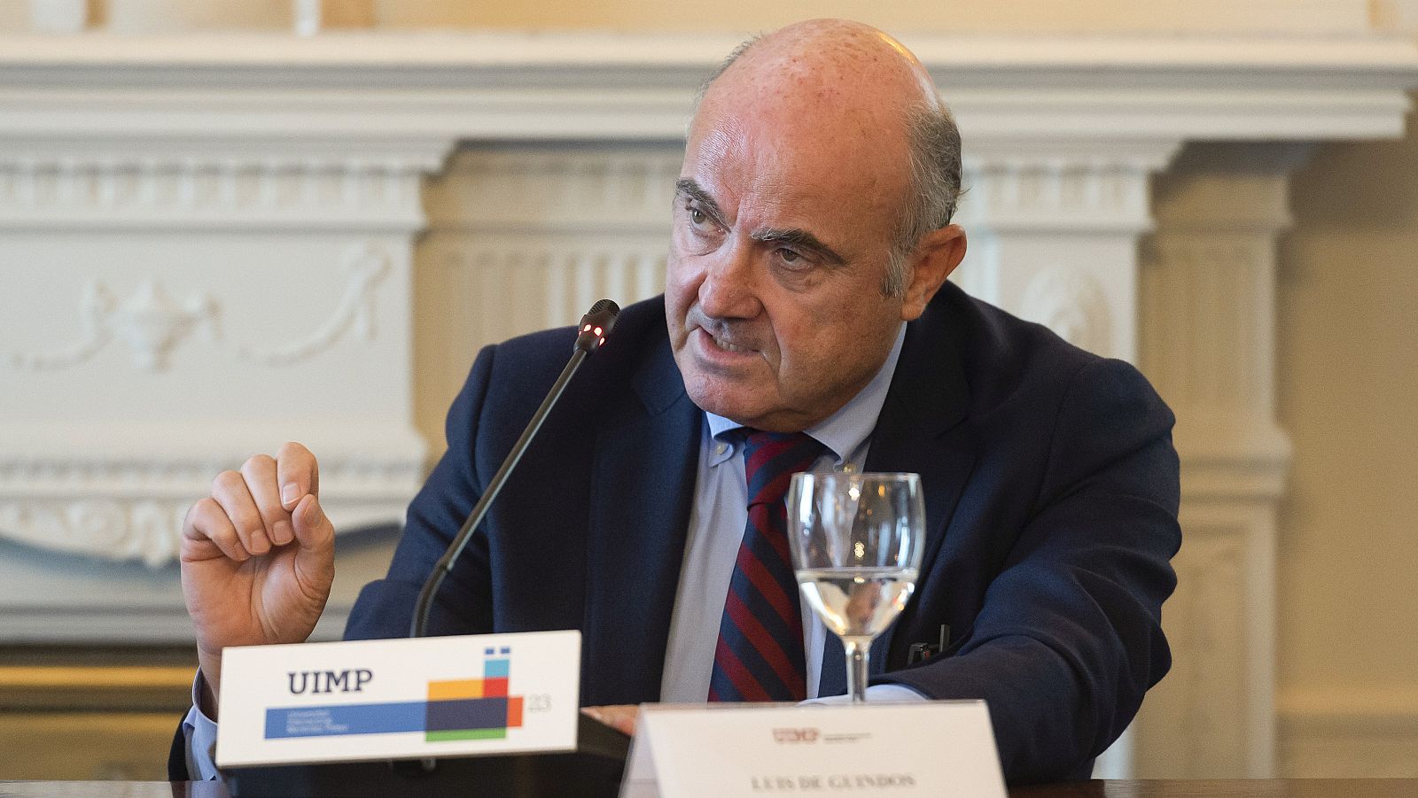 El vicepresidente del BCE, Luis de Guindos, en una conferencia en Santander