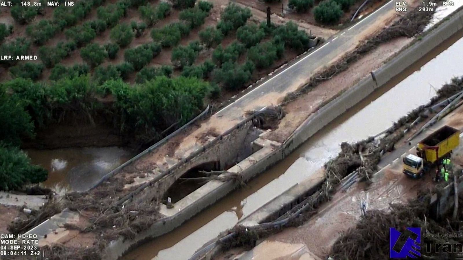 La C-12 , tallada entre Amposta i Tortosa pels aiguats