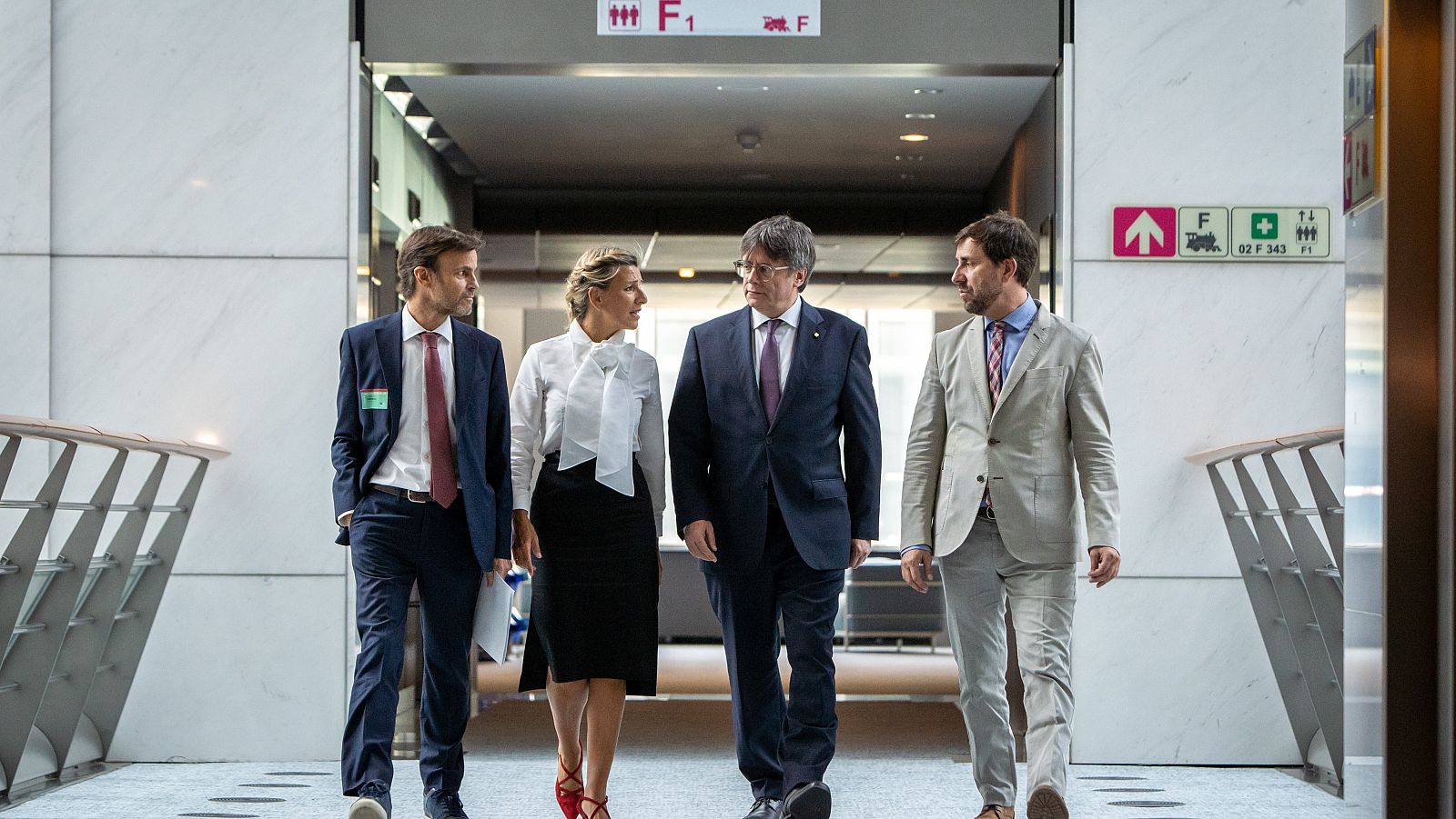 Jaume Asens, Carles Puigdemont y Yolanda Díaz en Bruselas