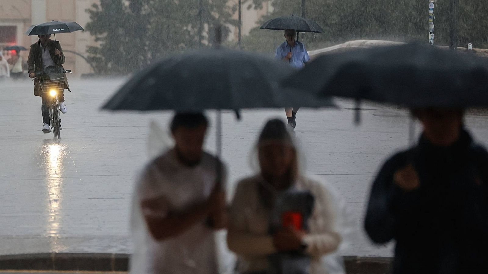 Tiempo en España: las tormentas recorren los litorales de Valencia y Alicante