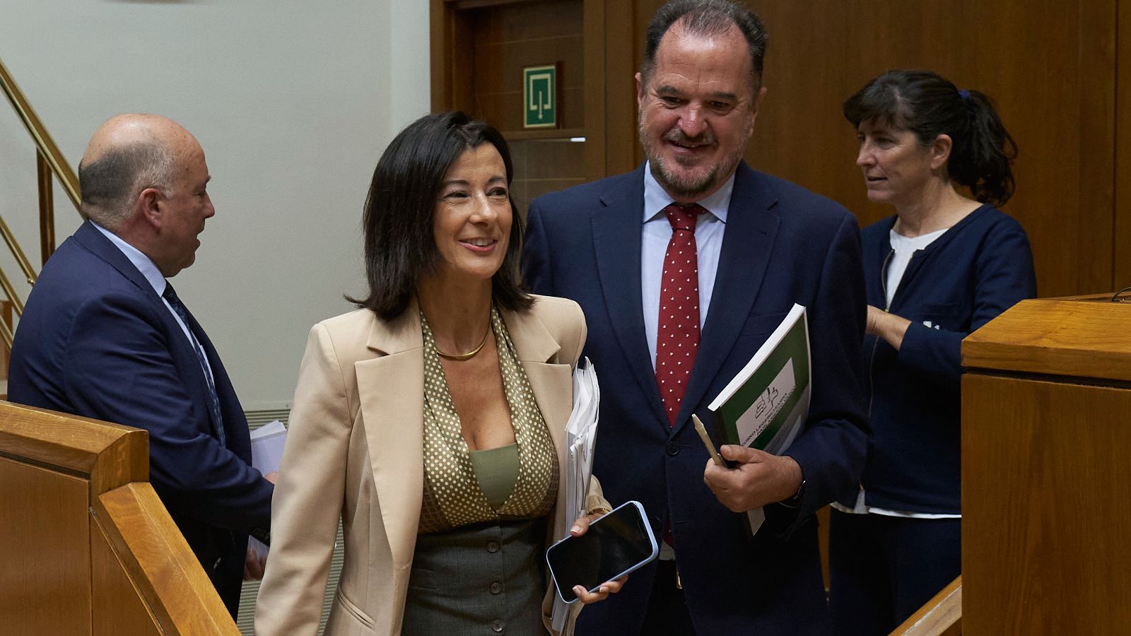Pleno en el parlamento vasco