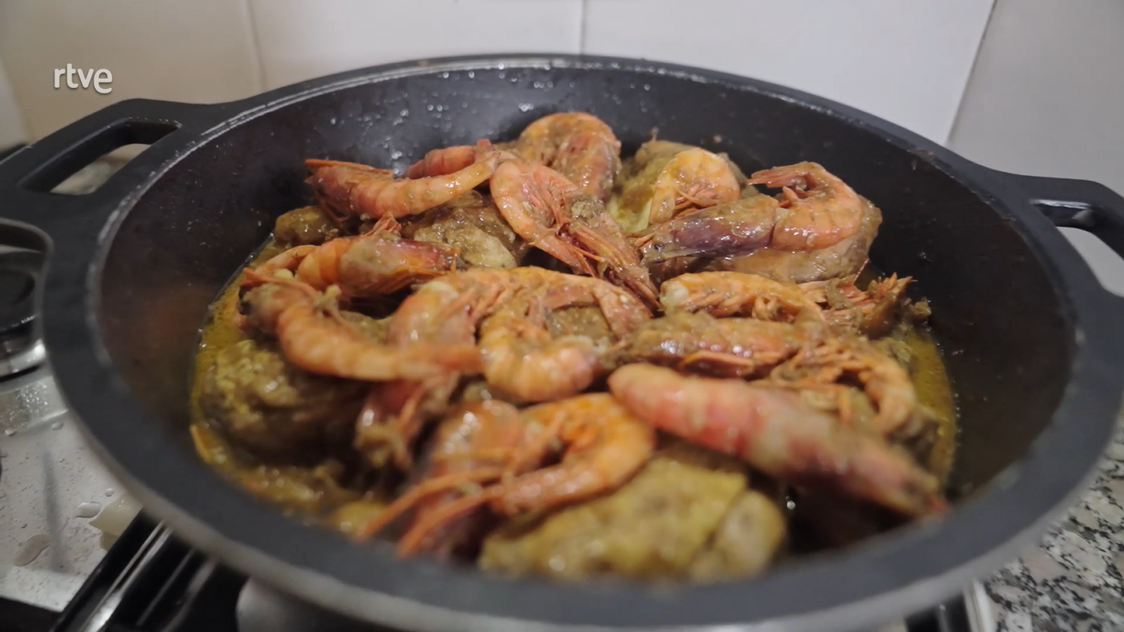 Pollastre amb gambes - La Recepta Perduda