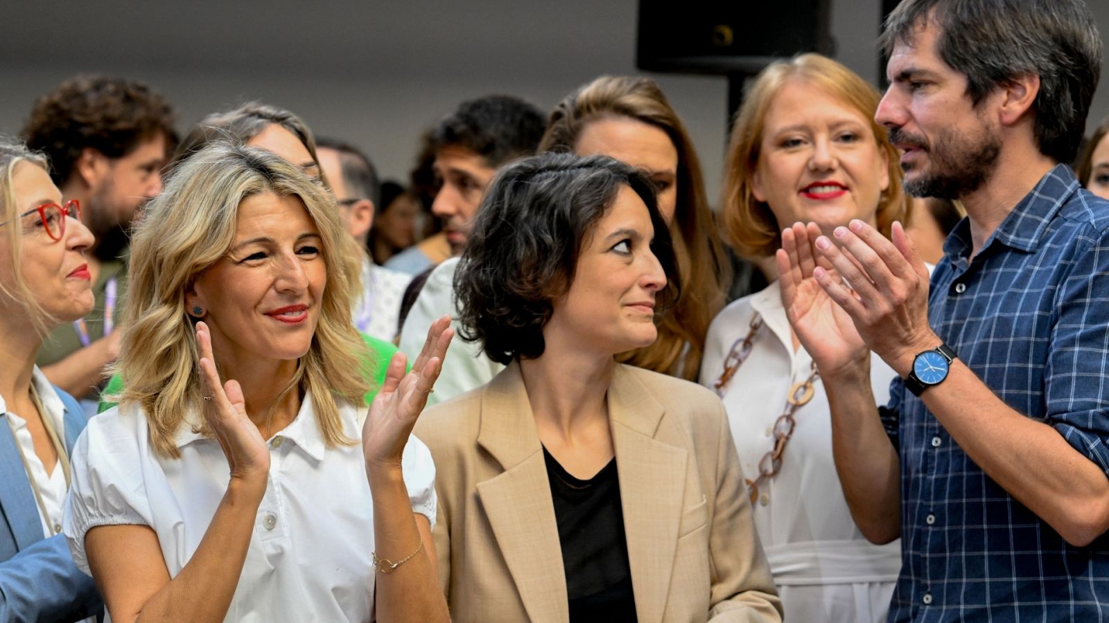 Sumar tilda de "irresponsable" la resolución de Junts y ERC