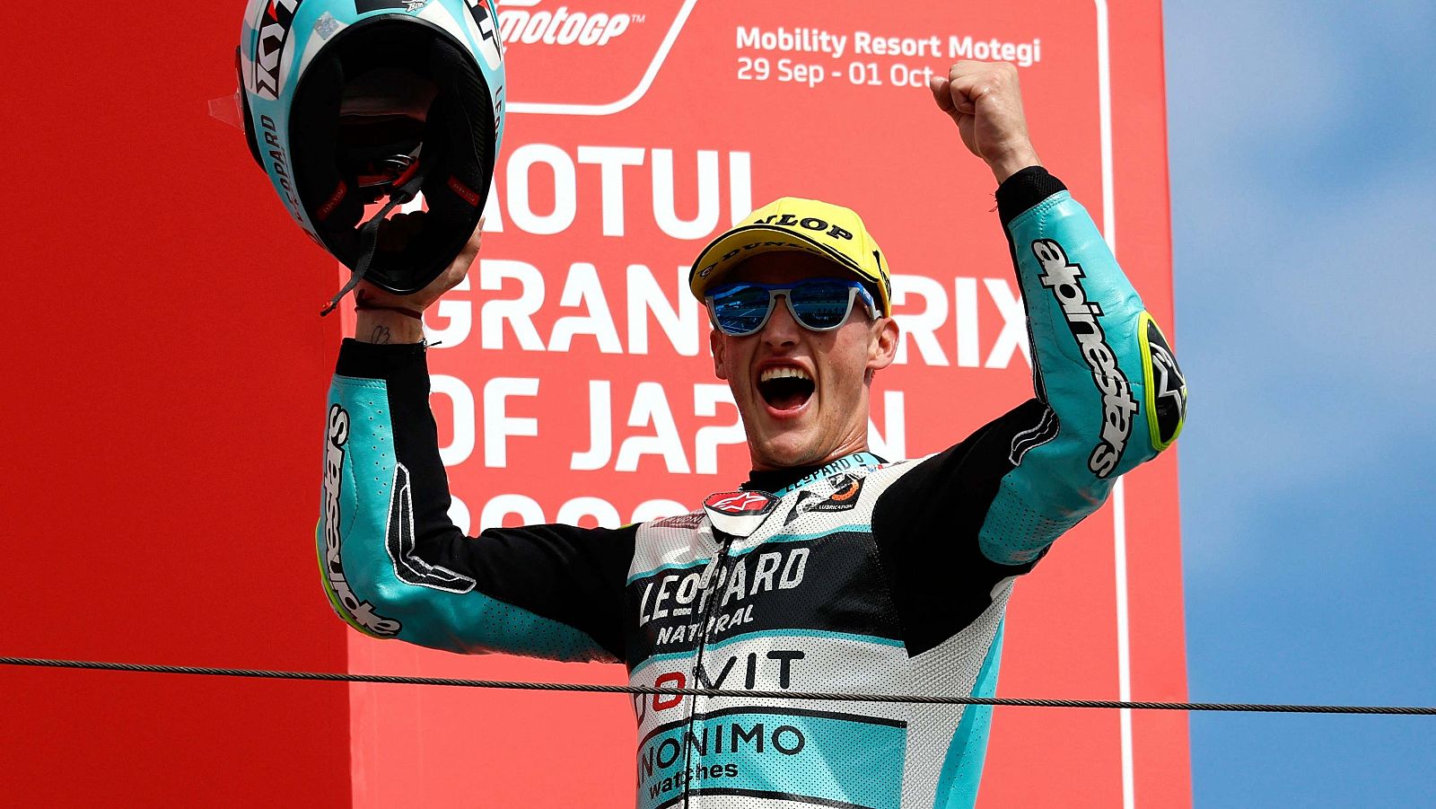 Masiá gana la carrera de Moto3 en Motegi