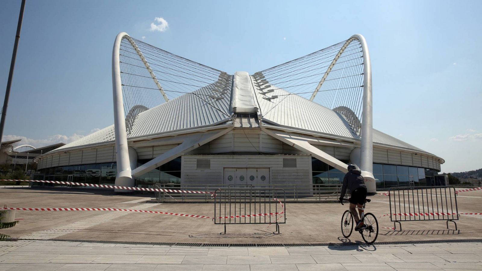 Cerrado el Estadio Olímpico de Atenas por problemas en la cúpula de