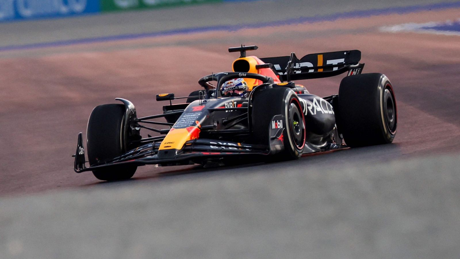 GP de Catar de F1: Max Verstappen, en los entrenamientos libres.