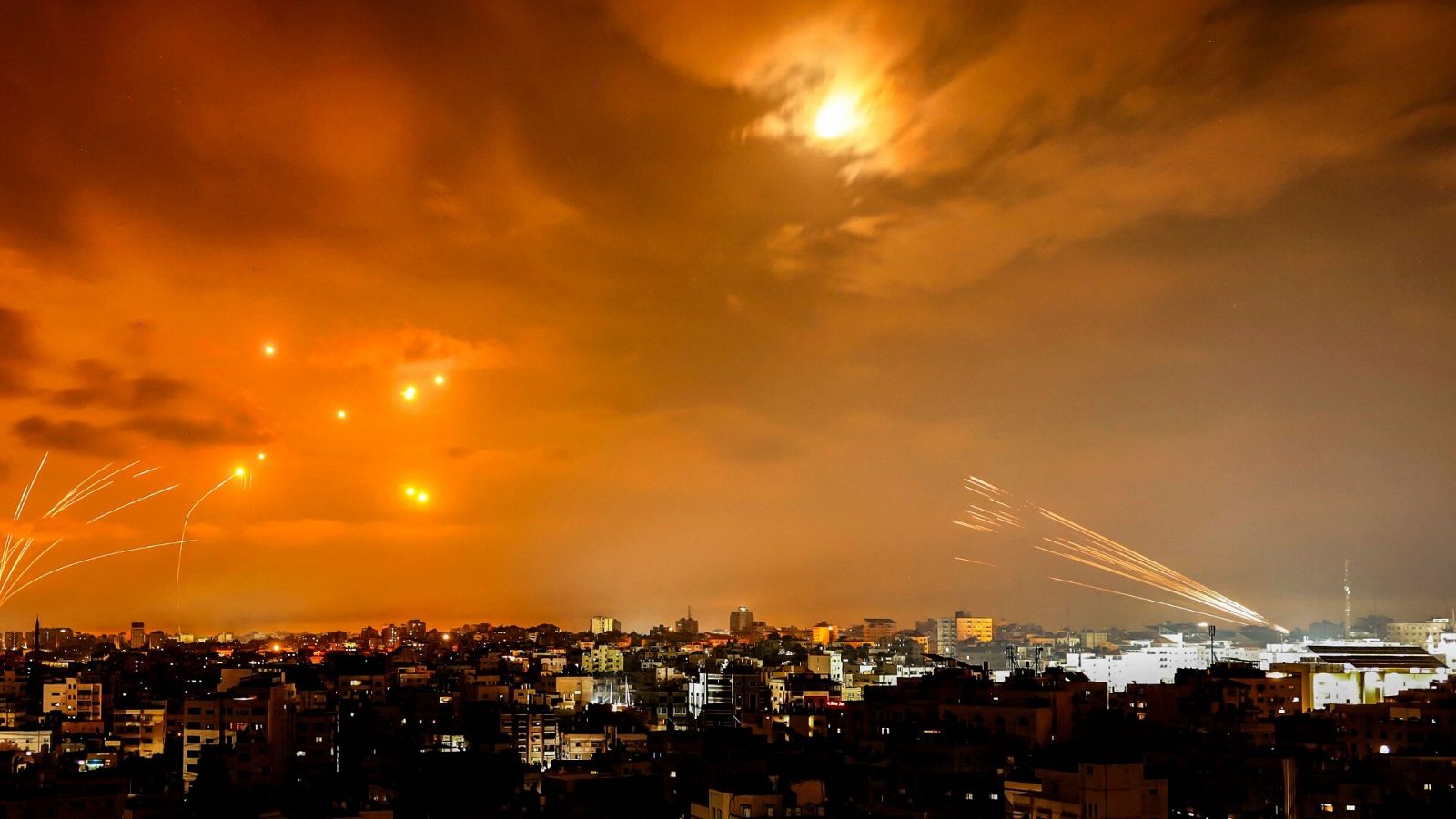 Misiles palestinos interceptados por el escudo aéreo israelí