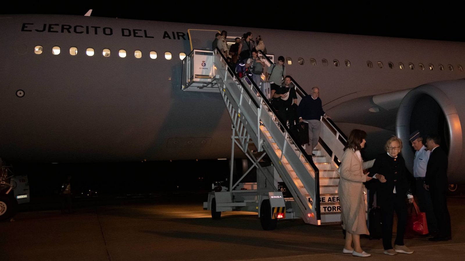 El primer avión militar del Ministerio de Defensa de España que ha trasladado desde Tel Aviv (Israel) a 200 españoles y ciudadanos de la UE