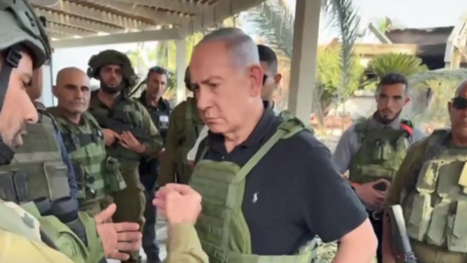 Netanyahu visita a las tropas israelíes en la frontera tras el fin del ultimátum: "¿Estáis listos para la siguiente fase?"