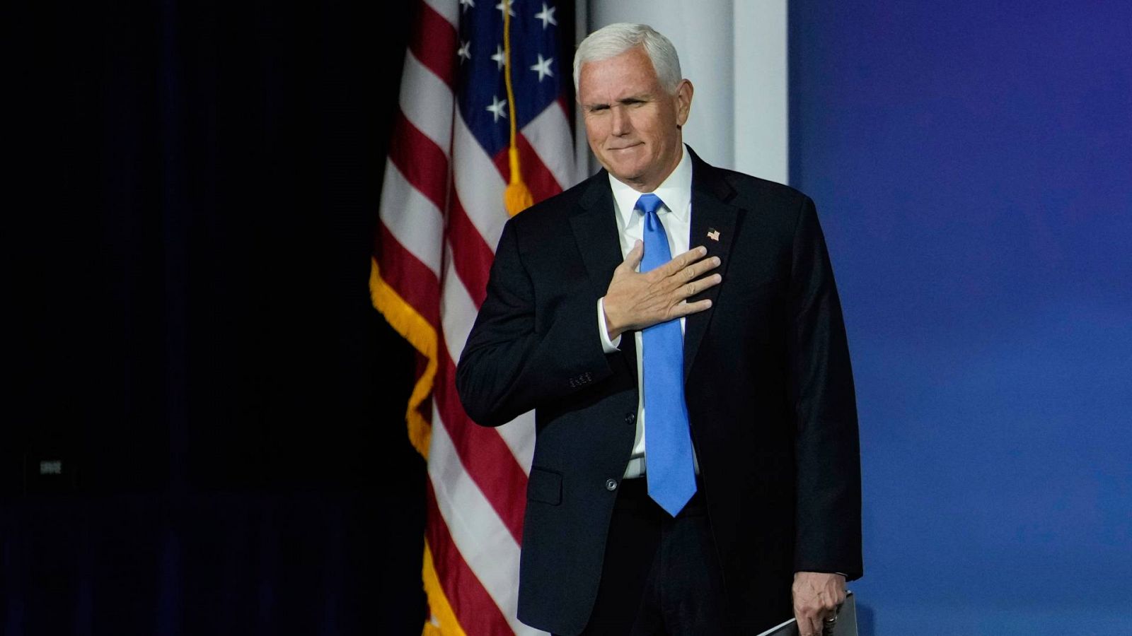 El exvicepresidente de EE.UU. Mike Pence ha anunciado su retirada como candidato a las primarias del Partido Republicano con vistas a las elecciones presidenciales de 2024 durante una convención en Las Vegas.