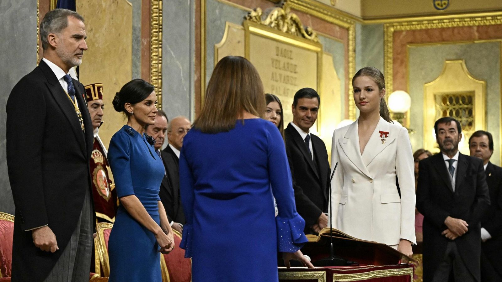 La princesa Leonor durante la jura la Constitución