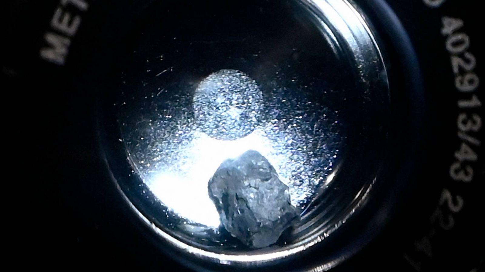 La muestra del asteroide Bennu: ya puede verse en el Museo de Nacional de Historia Estadounidense de Washington D.C.