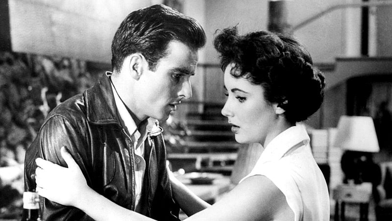 Elisabeth Taylor y Montgomery Clift  en 'Un lugar en el sol'