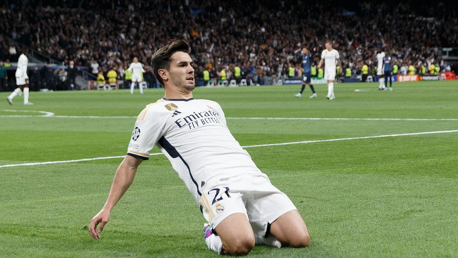 Real Madrid 3-0 SC Braga: Brahim Díaz celebra su gol