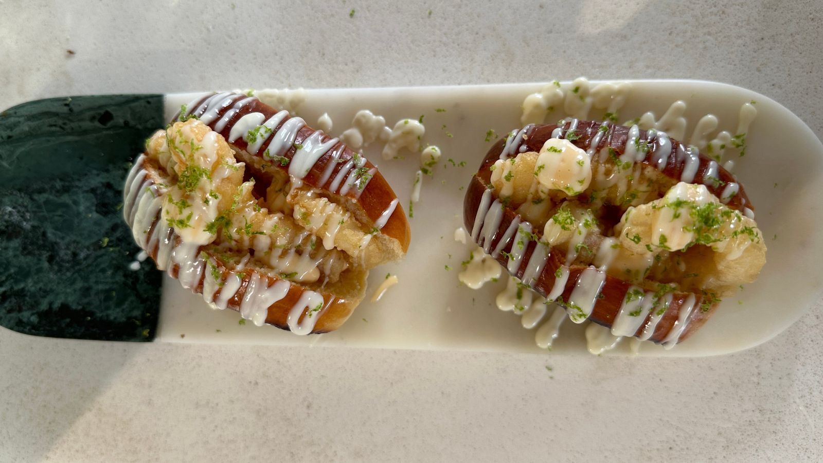 Receta de María Lo: brioche de calamar en tempura