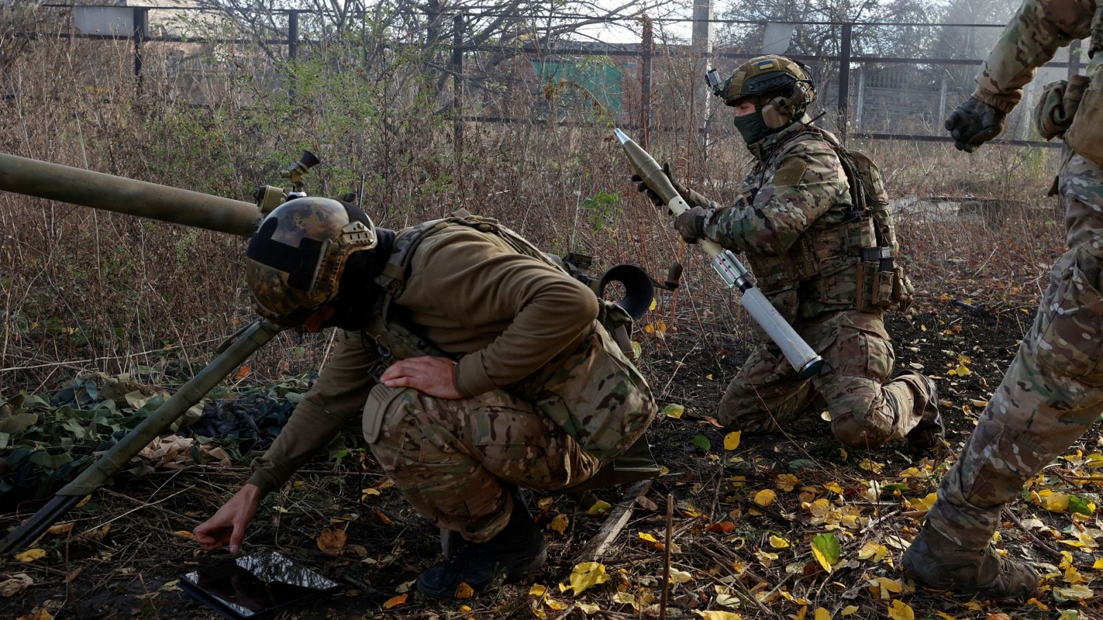 Militares ucranianos en el frente de Avdiivka, Donetsk.