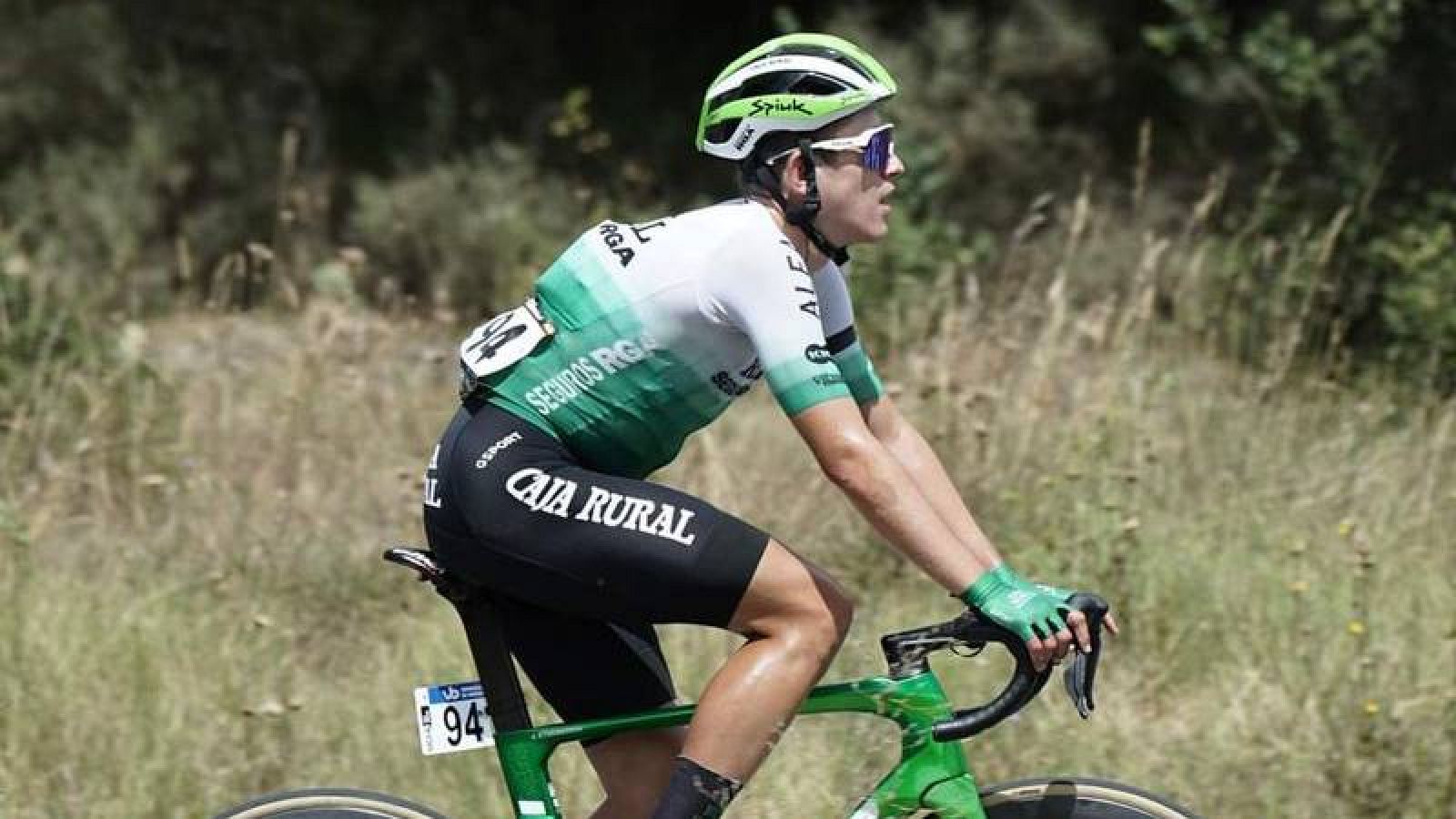 El ciclista Josu Etxeberria, ingresado en la UCI tras ser atropellado