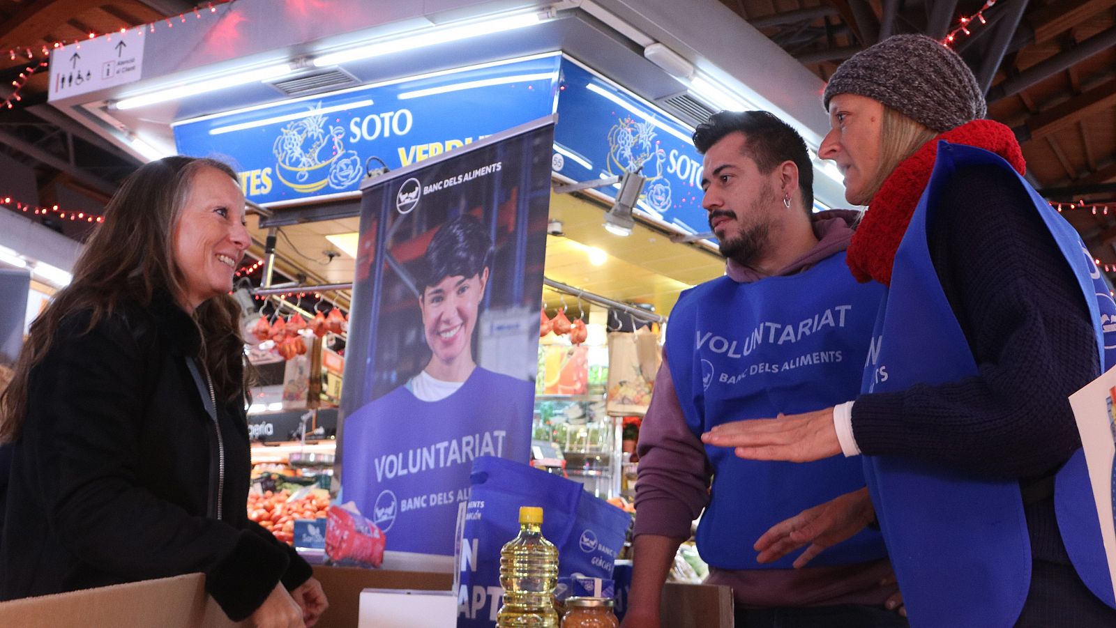 El Gran Recapte d'aliments al Mercat de Santa Caterina