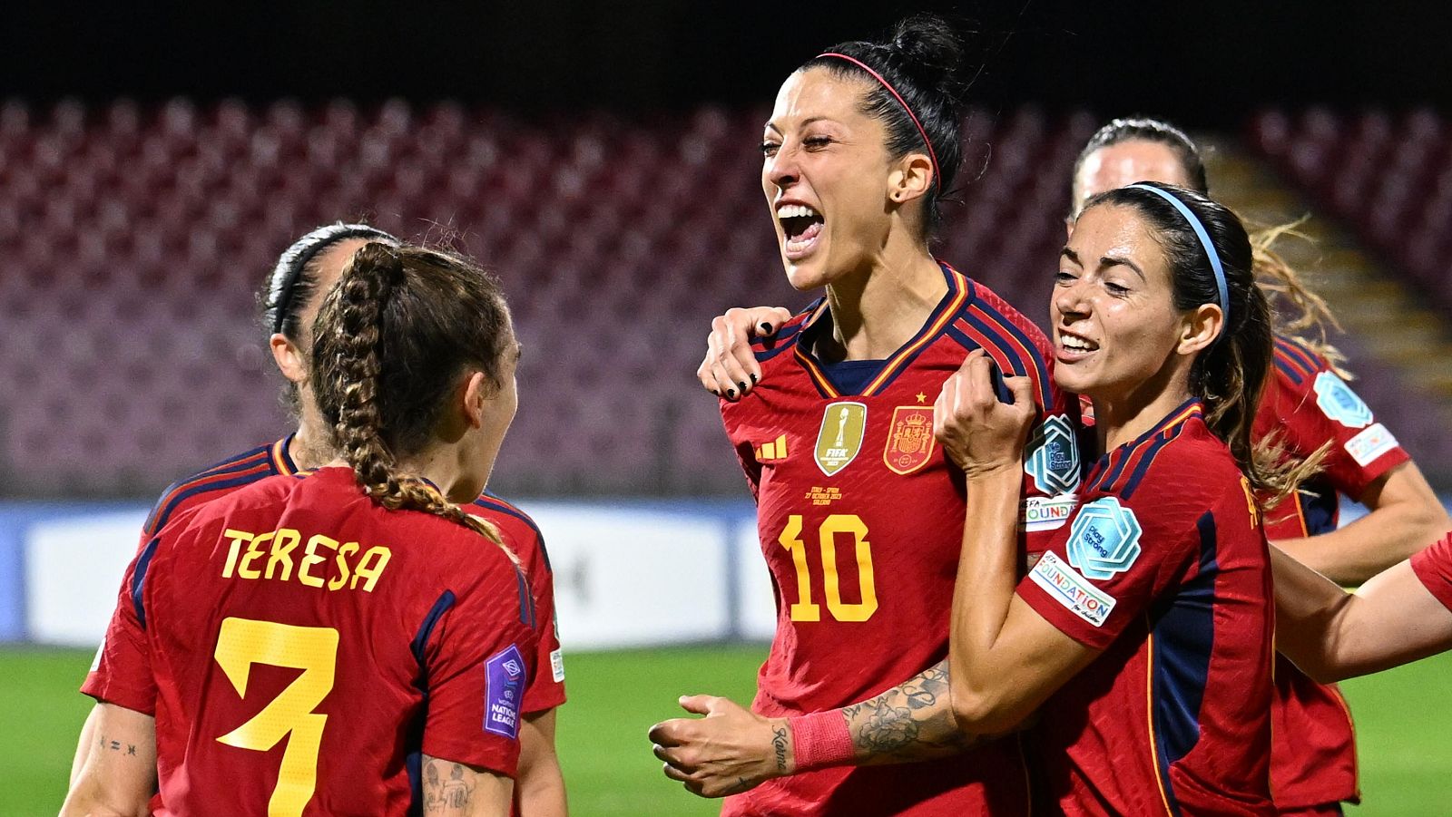 Jenni Hermoso marcó ante Italia en su regreso con la Selección