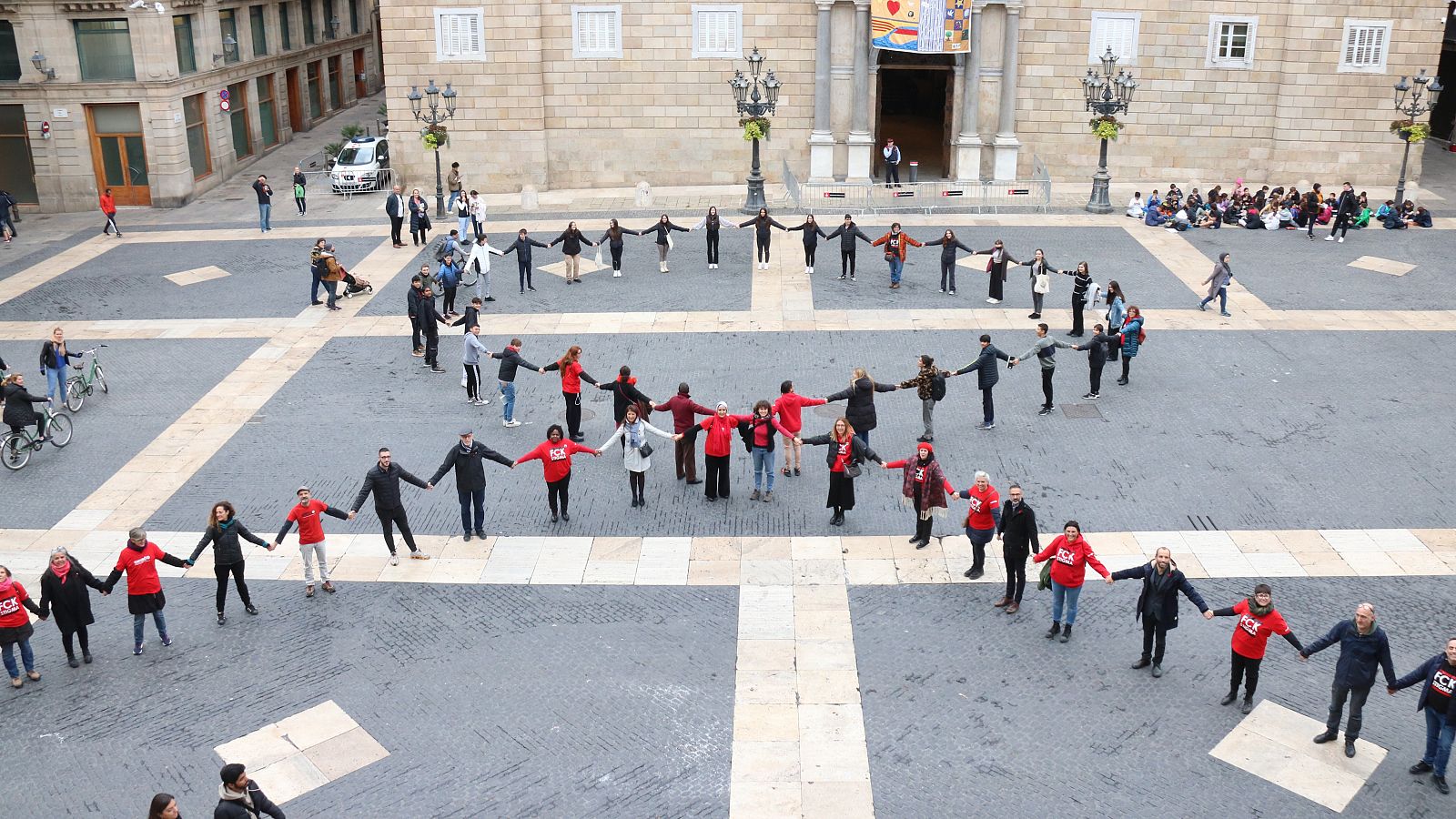 Llaç en commemoració al Dia Mundial de la Sida | ACN