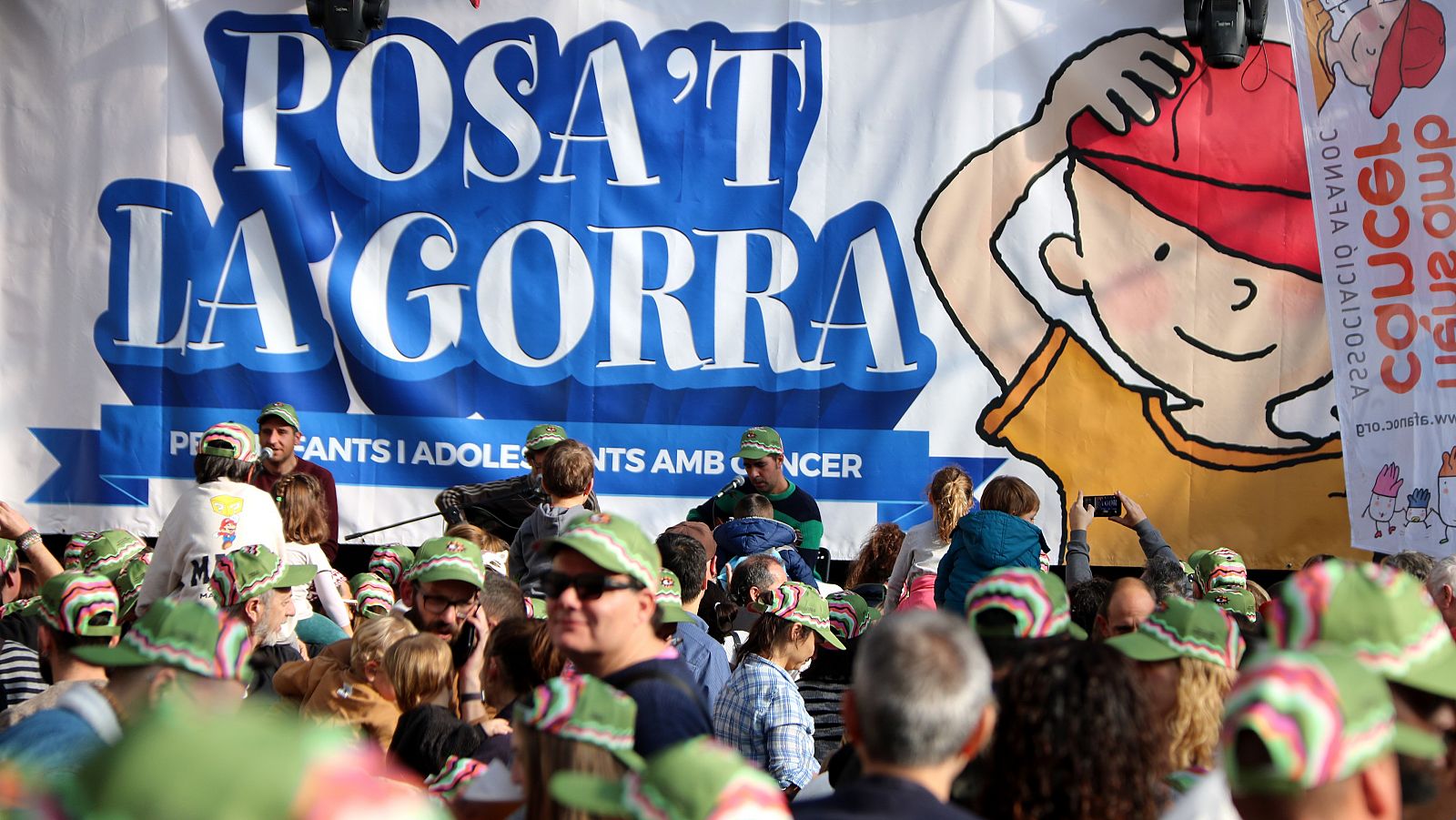 Festa "Posa't la Gorra" pels infants amb càncer | ACN