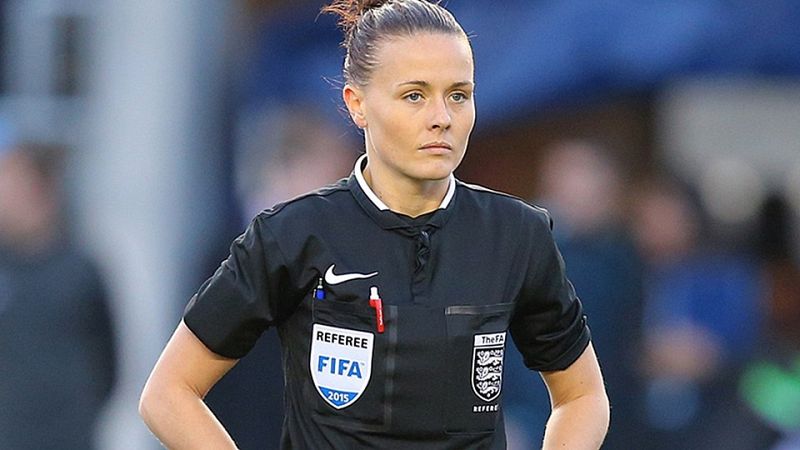 La colegiada Rebecca Welch hará historia al arbitrar un partido de la Premier League.