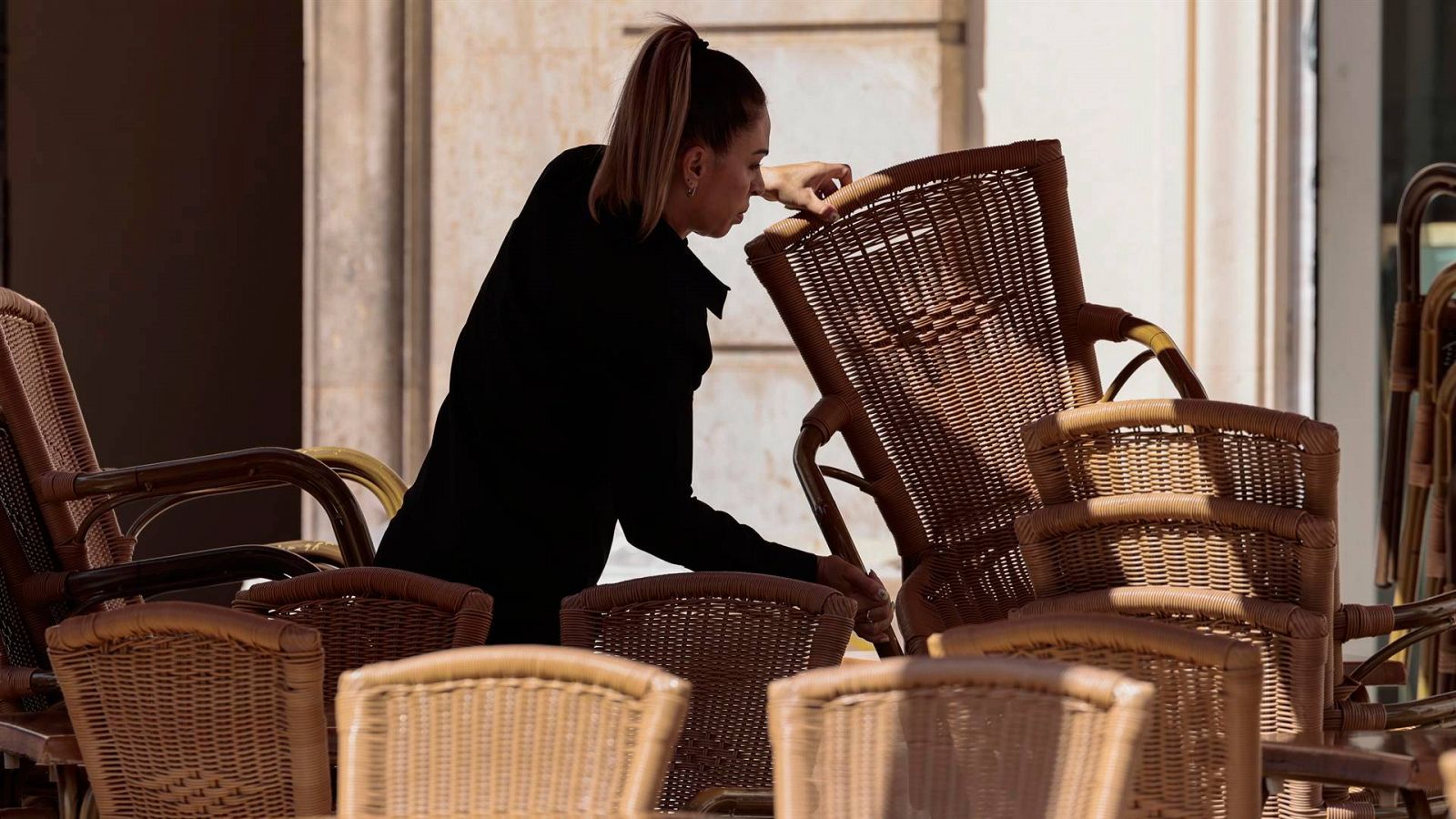 La economía española creció un 0,3% en el tercer trimestre impulsada por el consumo