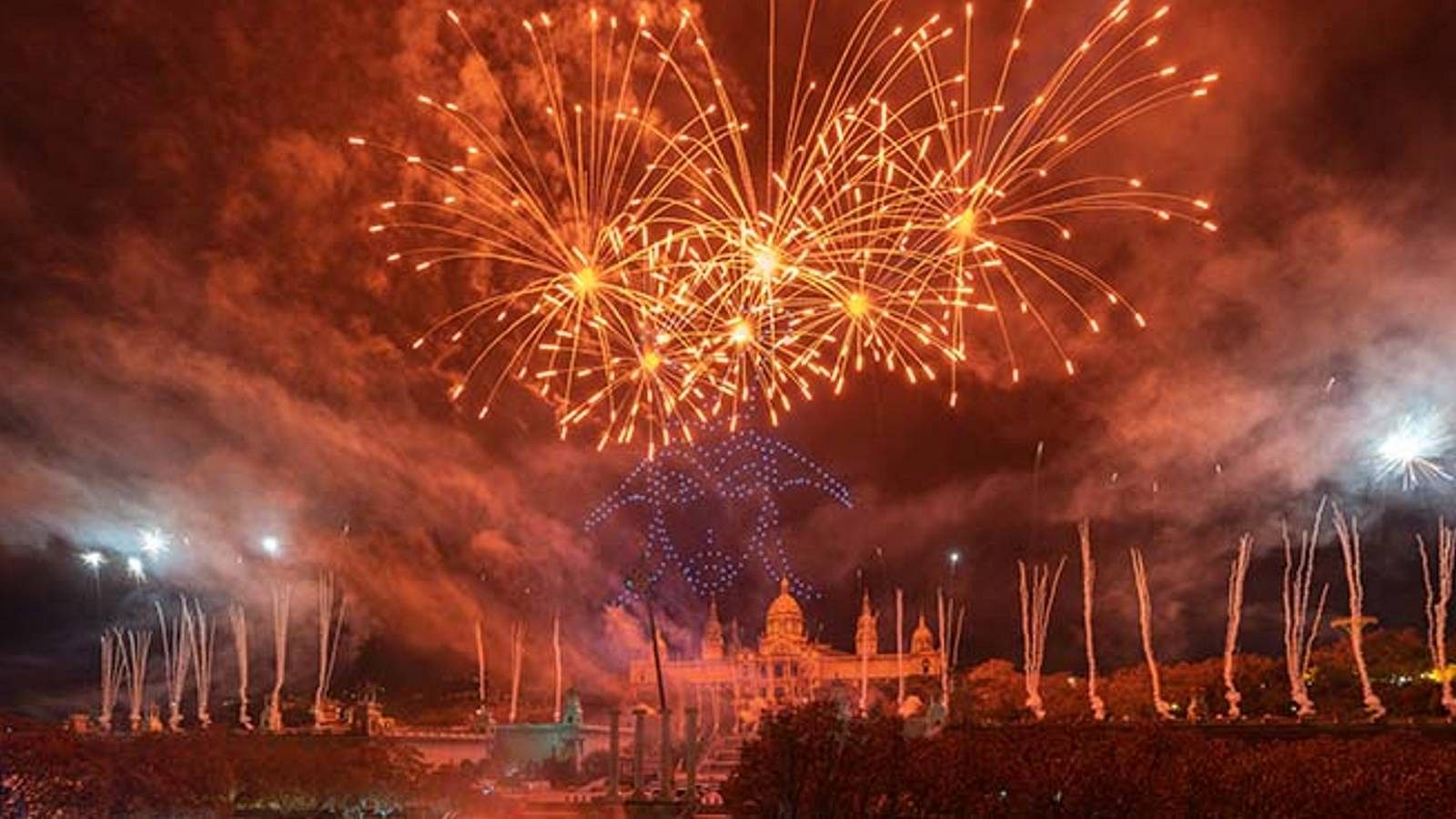 Un espectacle de drons il·luminarà el cel de Montjuïc per Cap d'Any