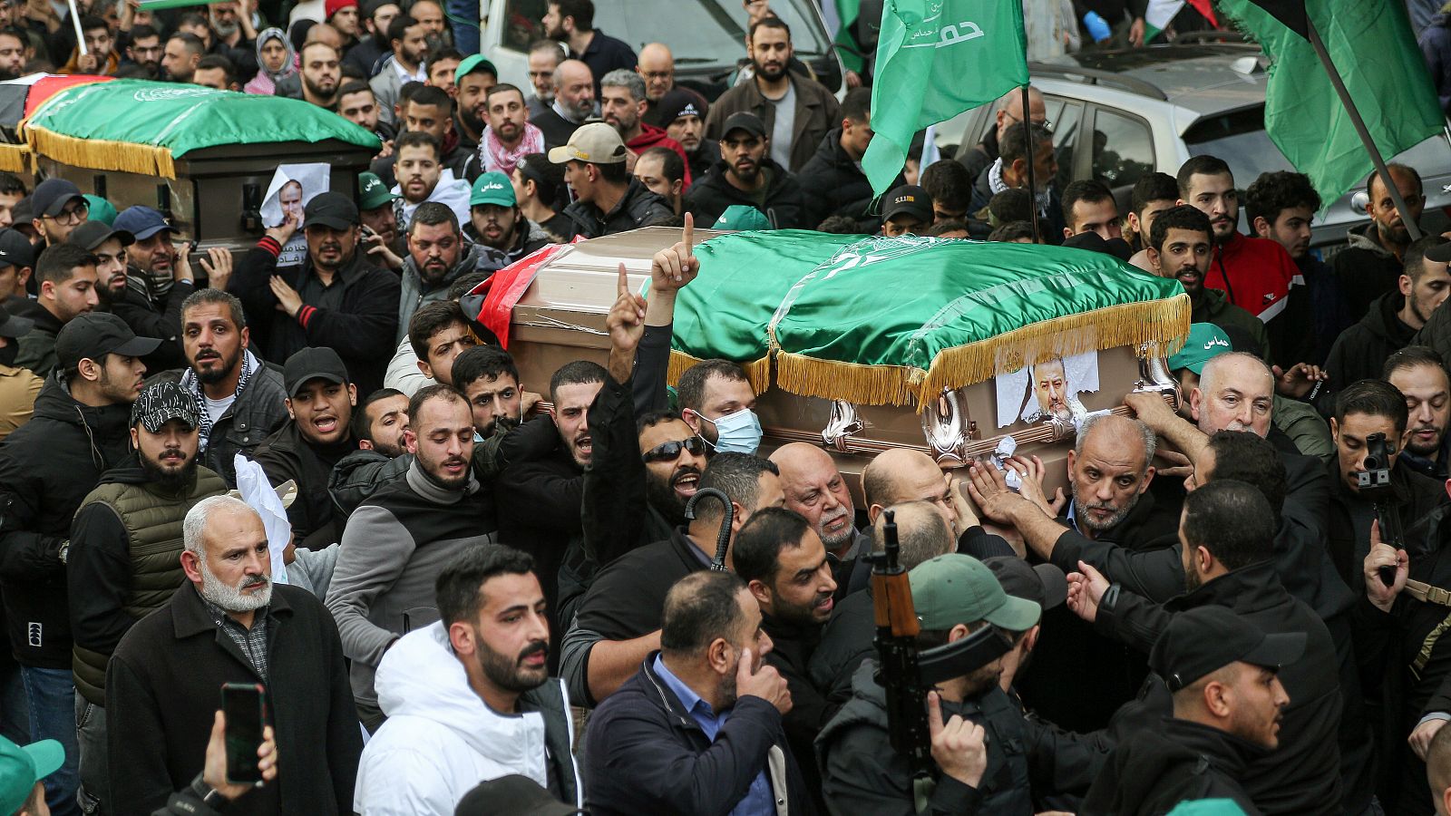 Una multitud acude al funeral del número dos de Hamás en Beirut, Líbano