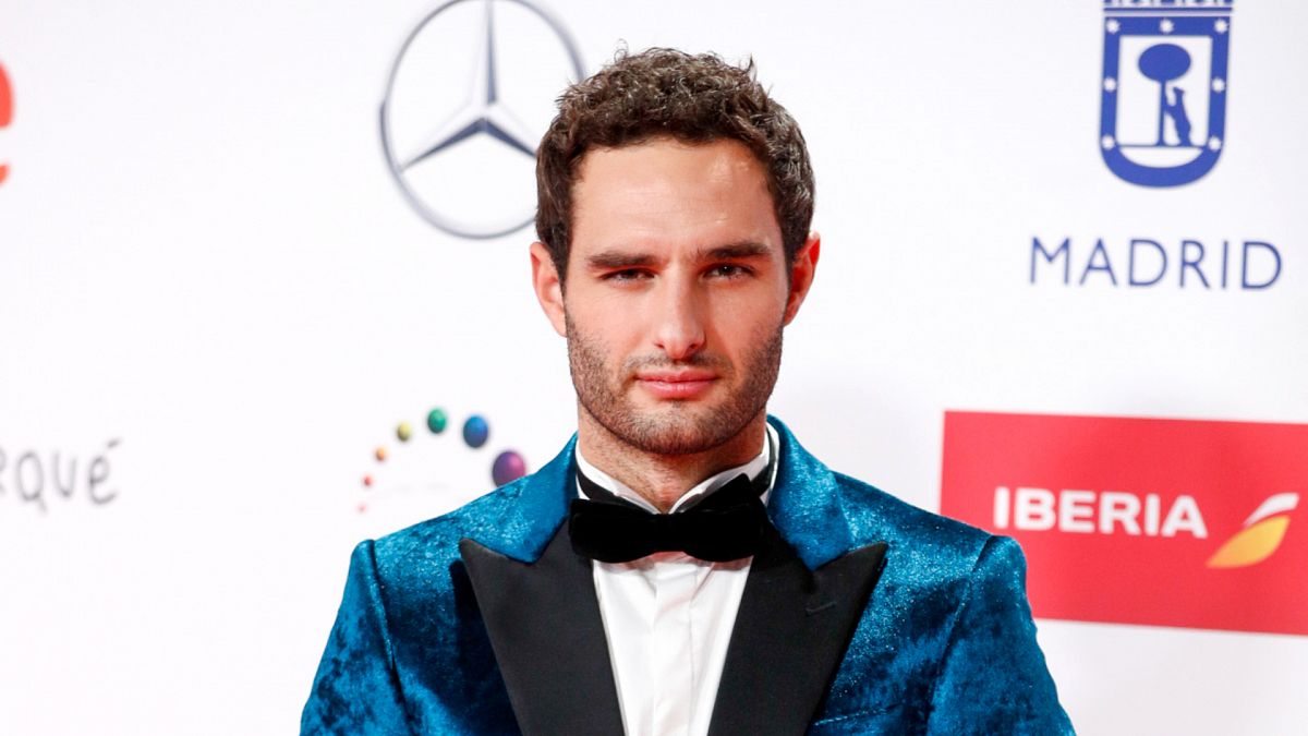 El actor Eduardo Rosa posa en un photocall