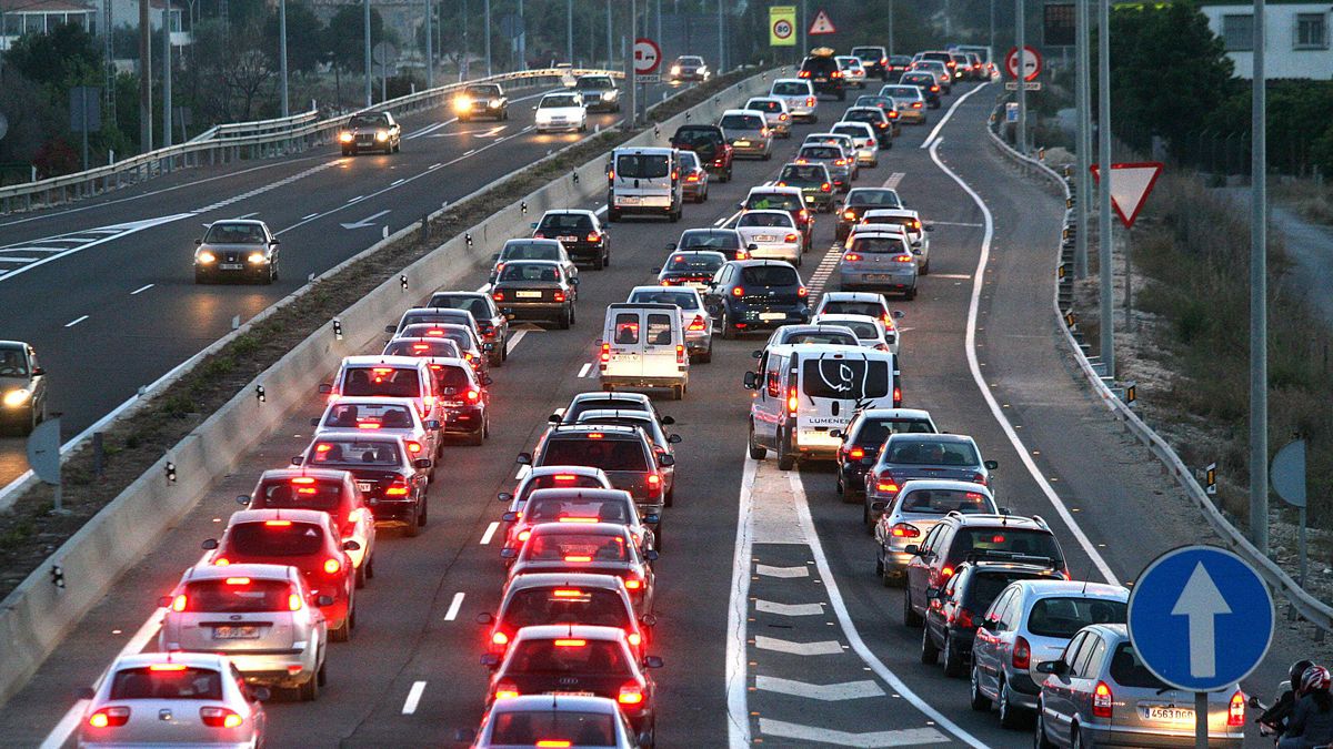 Atasco en la autopista AP-7 en una imagen de archivo